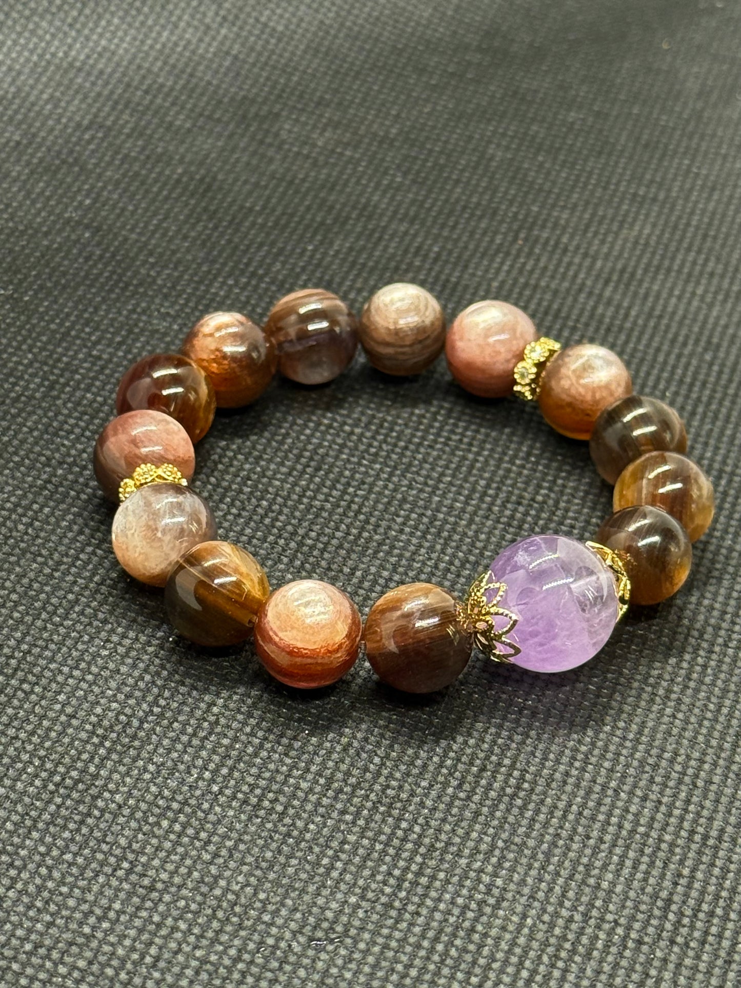energy crystal bracelet｜Top Purple lithium mica•healing keep balance creativity紫锂云母的温柔相遇|治愈系“能量小枕头”