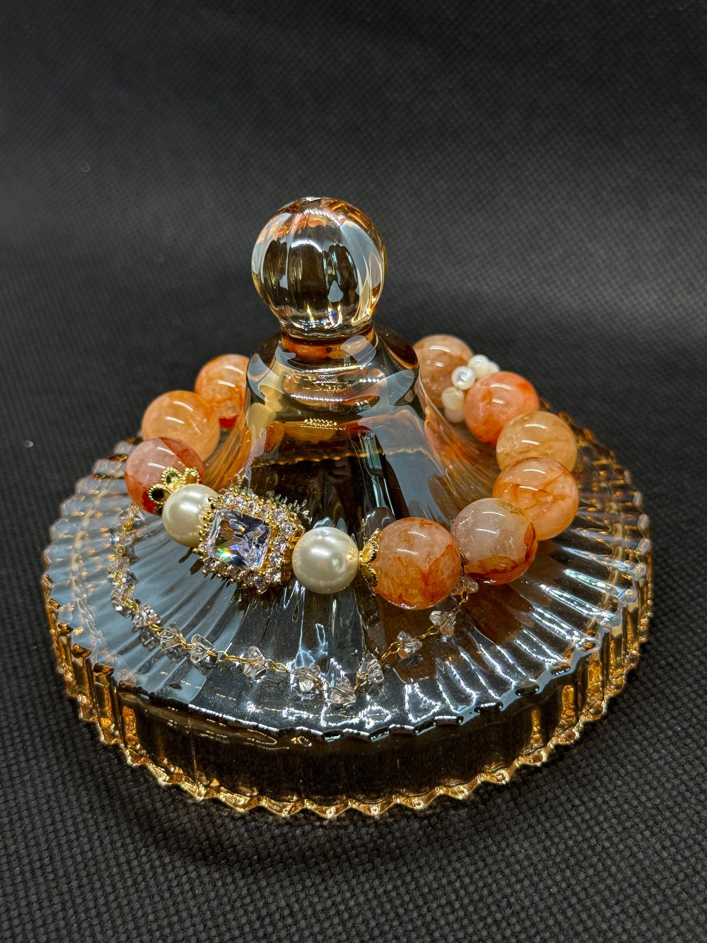 Donghai Fanda Glue Bracelet | Inspiration + Career Noble + Energy Magnetic Field 3 Times Improved
芬达胶花水晶—活力与纯净的碰撞