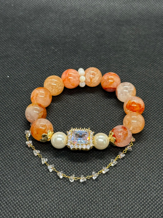 Donghai Fanda Glue Bracelet | Inspiration + Career Noble + Energy Magnetic Field 3 Times Improved
芬达胶花水晶—活力与纯净的碰撞